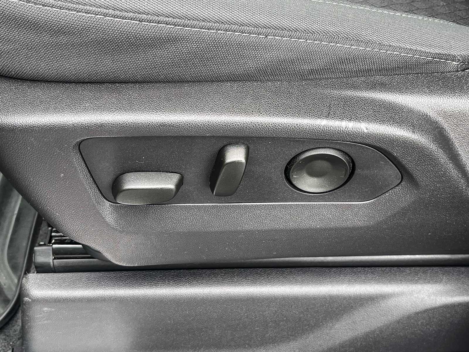 Thumbnail: 2024 Chevrolet Silverado 1500 - 19