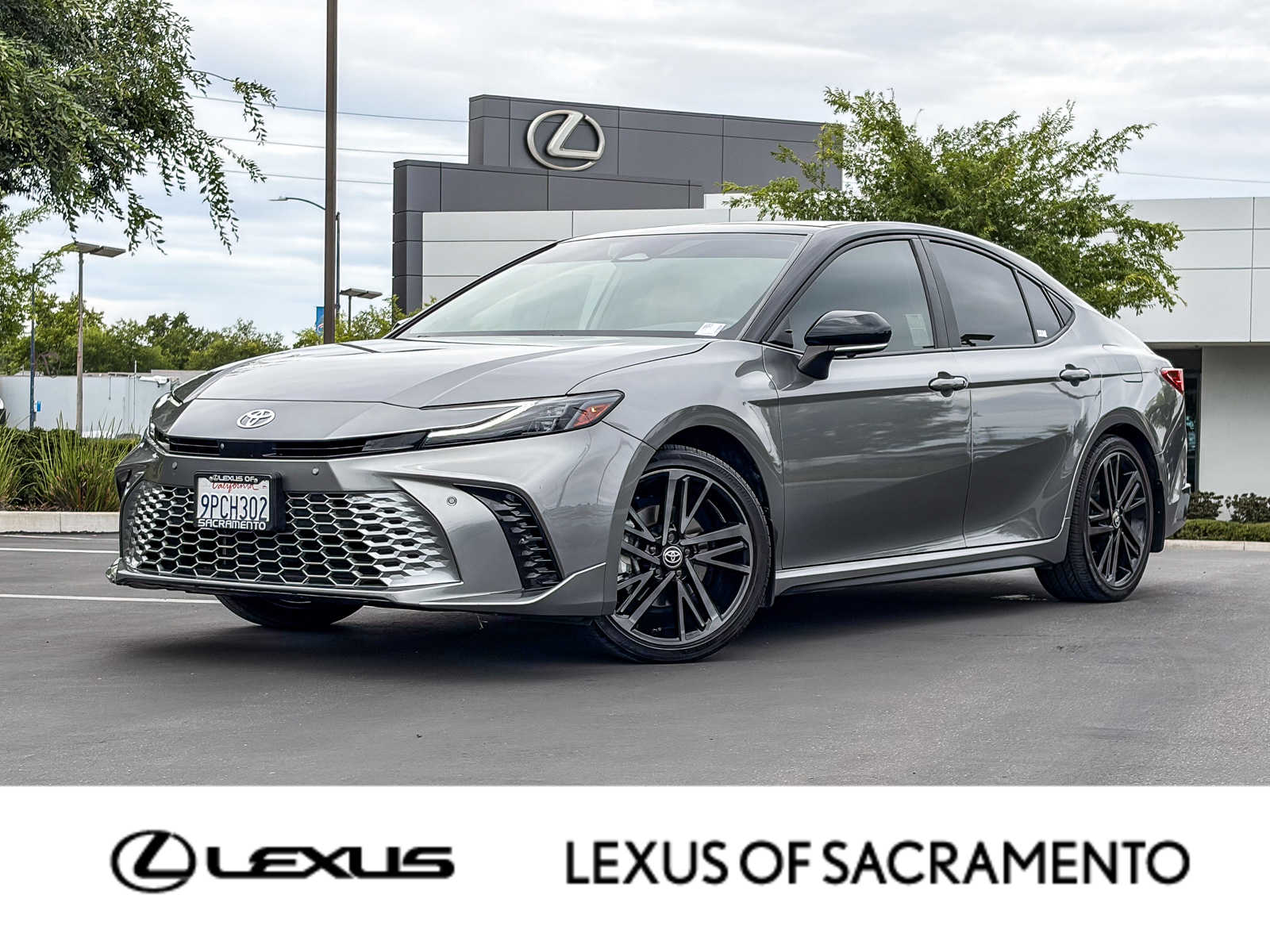 Thumbnail: 2025 Toyota Camry - 1