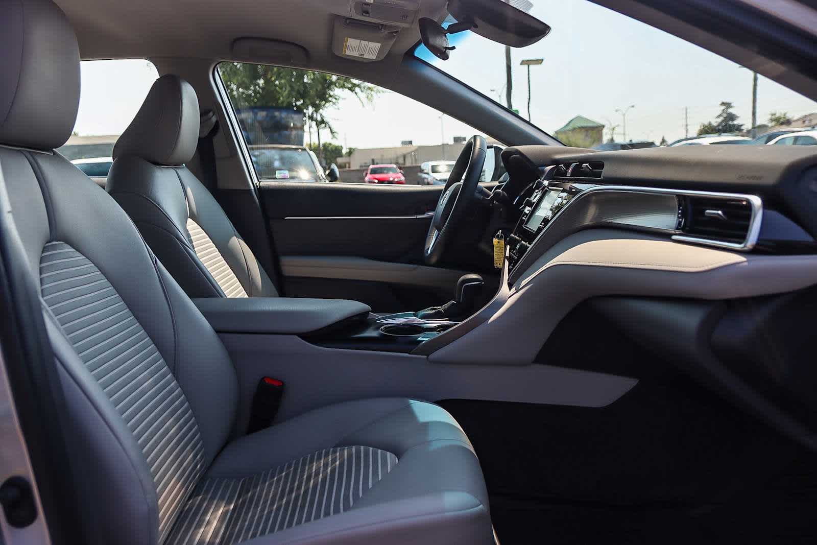 Thumbnail: 2018 Toyota Camry - 21