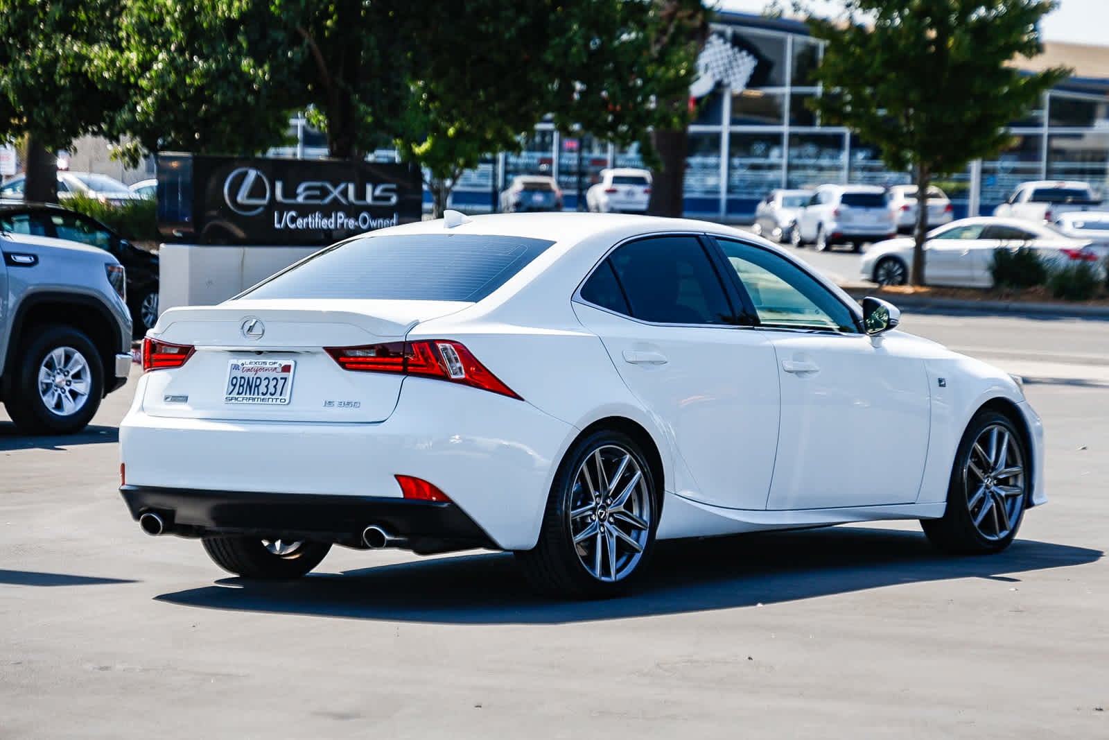 Thumbnail: 2015 Lexus IS - 4