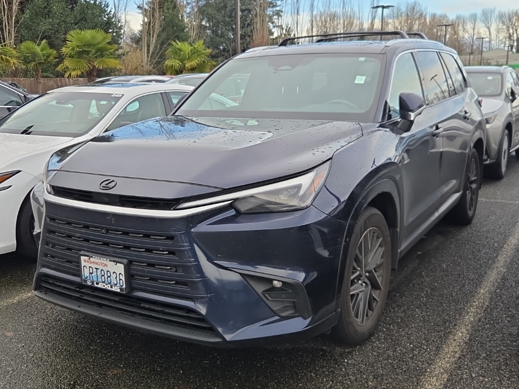 2025 Lexus TX Premium's photo