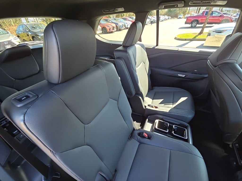 2026 Lexus TX 500h F-Sport - Photo 18