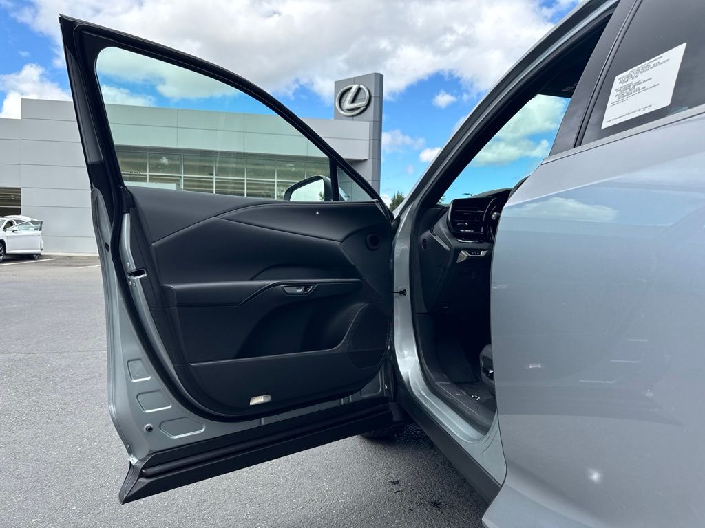 2026 Lexus RX 350 Premium - Photo 10