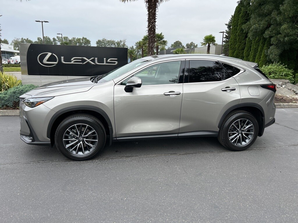 2026 Lexus NX 350 Premium AWD photo 2