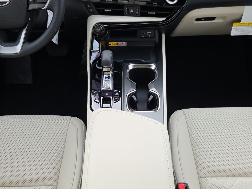 2026 Lexus NX 450h+ Luxury - Photo 23