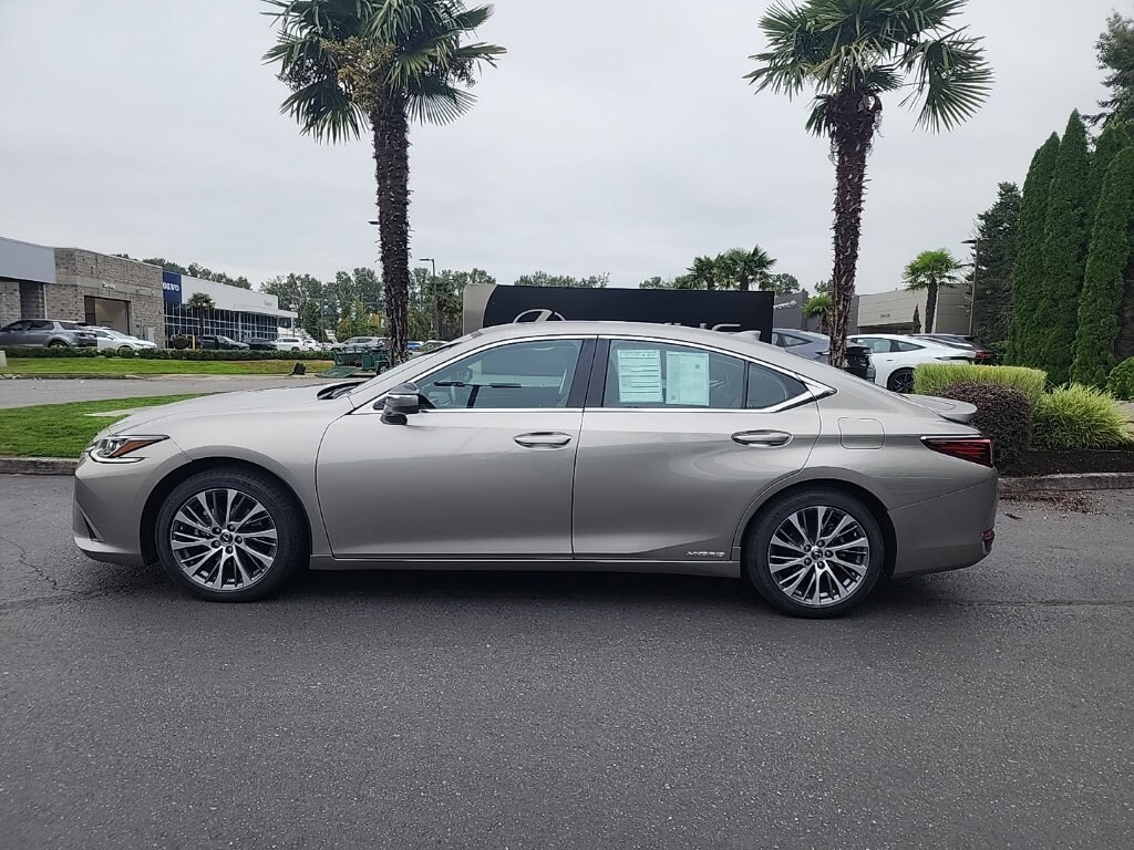 Certified 2021 Lexus ES ES 300h SEDAN
