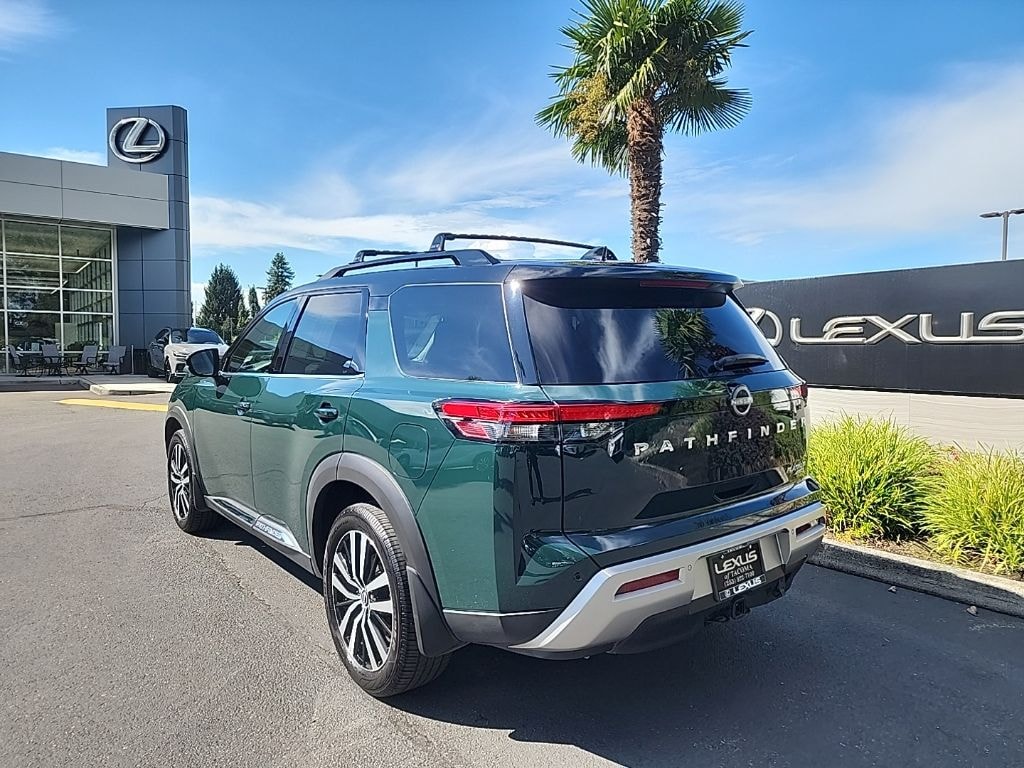 Used 2023 Nissan Pathfinder Platinum