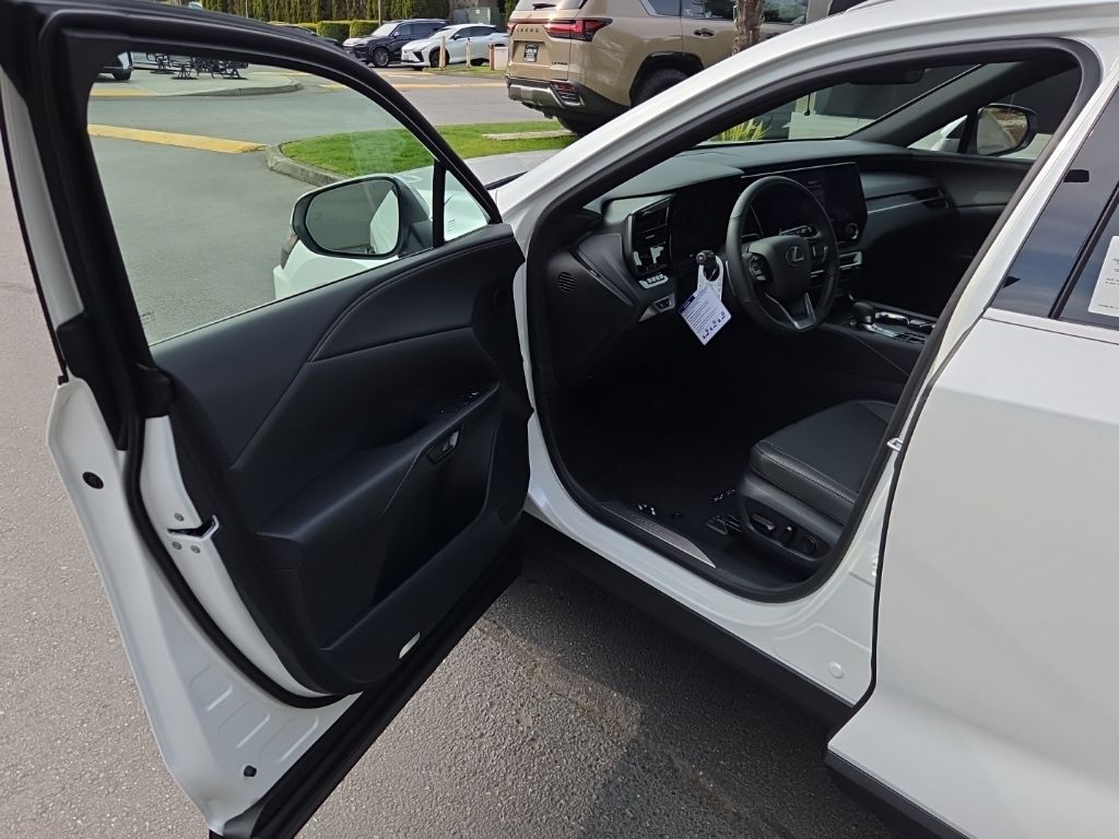 2026 Lexus RX 350 Premium - Photo 10