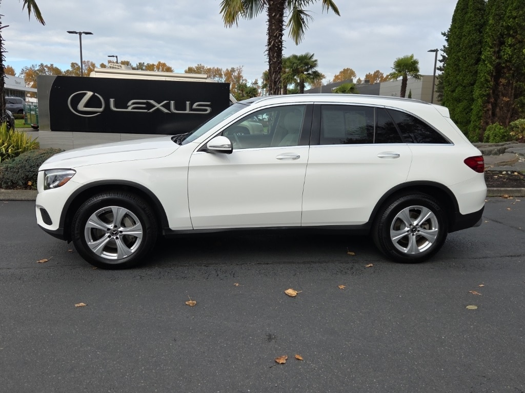 Used 2018 Mercedes-Benz GLC GLC300 with VIN WDC0G4KB6JV024870 for sale in Fife, WA