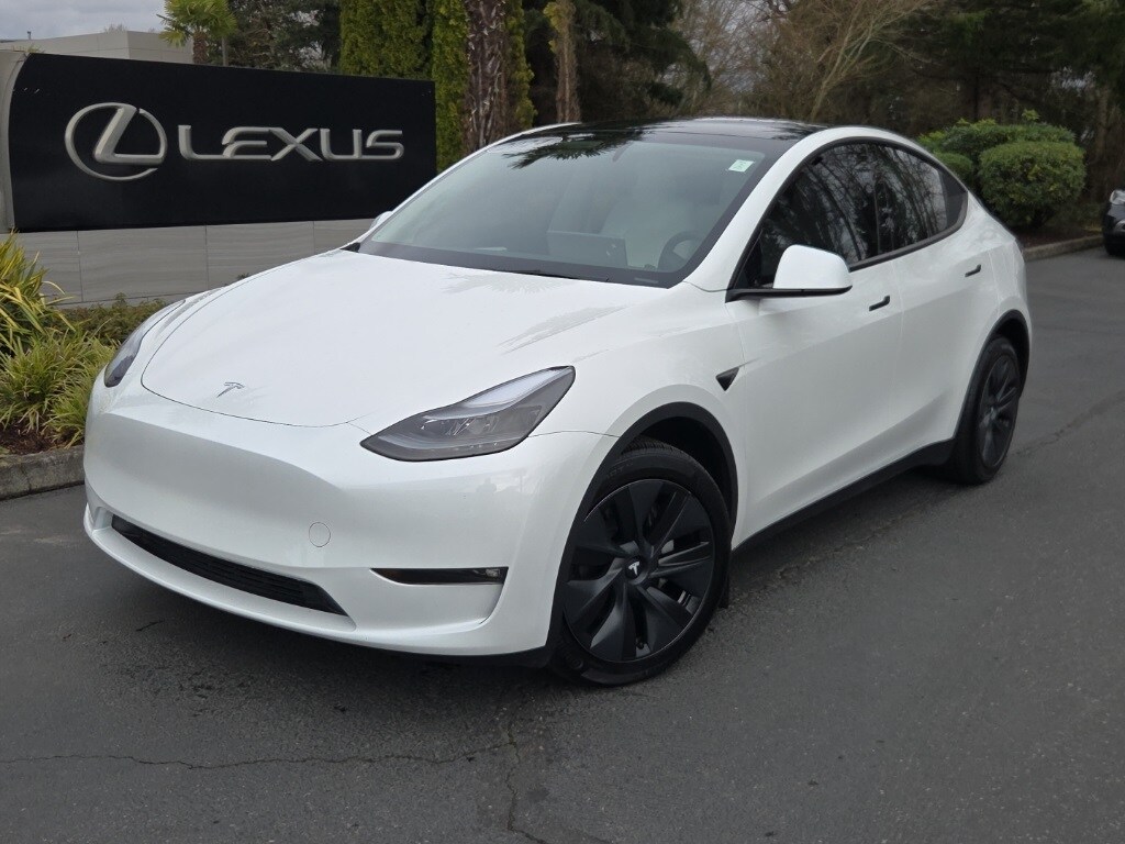 Used 2024 Tesla Model Y Long Range SUV