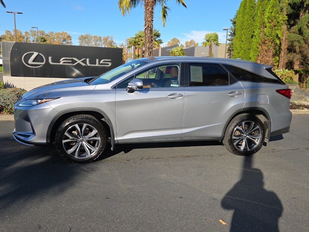 2022 Lexus RX 350L AWD photo 2