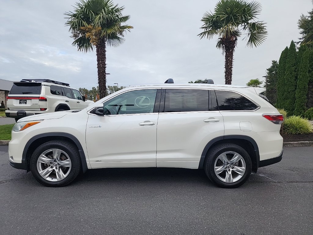Used 2016 Toyota Highlander Limited Platinum with VIN 5TDDCRFH4GS016543 for sale in Fife, WA