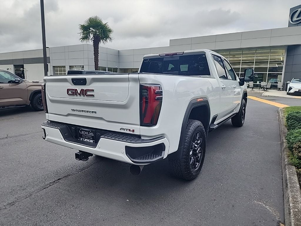 Used 2024 GMC Sierra 2500HD AT4