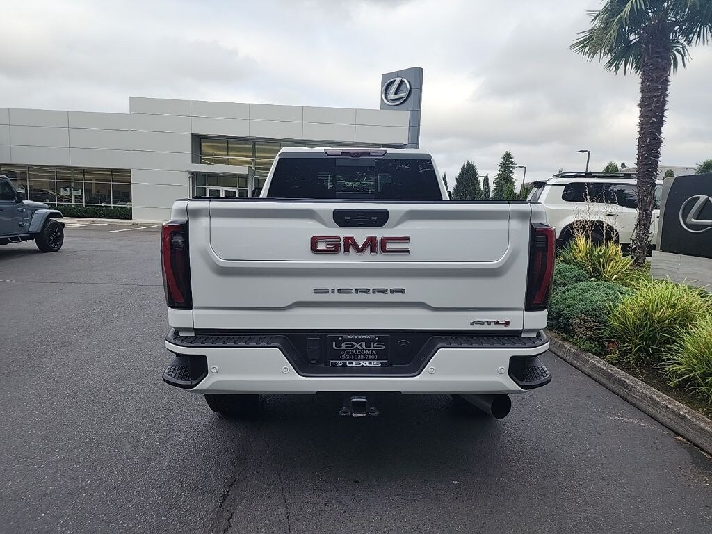 Used 2024 GMC Sierra 2500HD AT4
