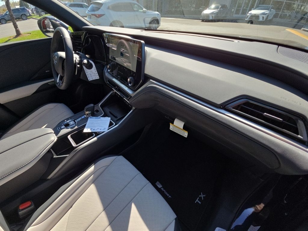 2026 Lexus TX 500h F-Sport - Photo 20