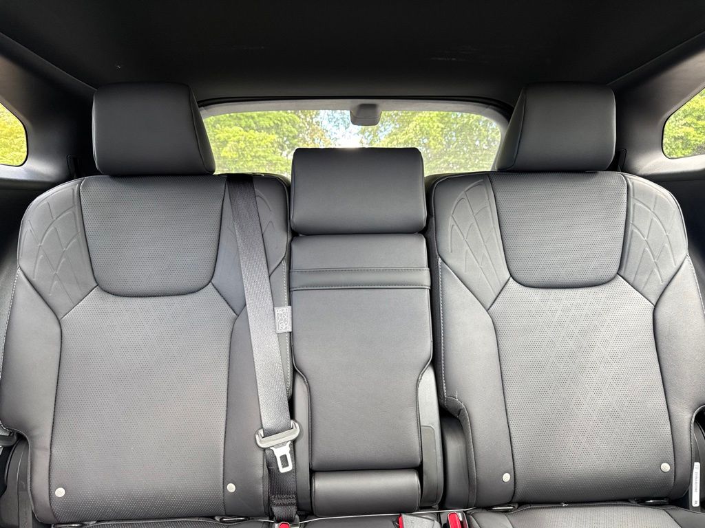 2026 Lexus RX 350 Premium - Photo 17