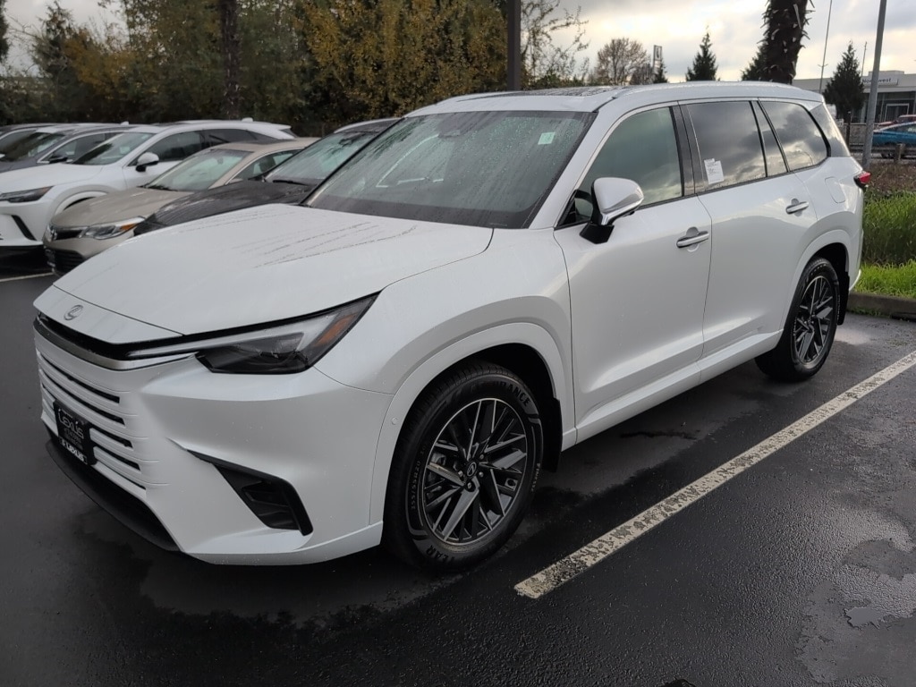 2026 Lexus TX Premium's photo