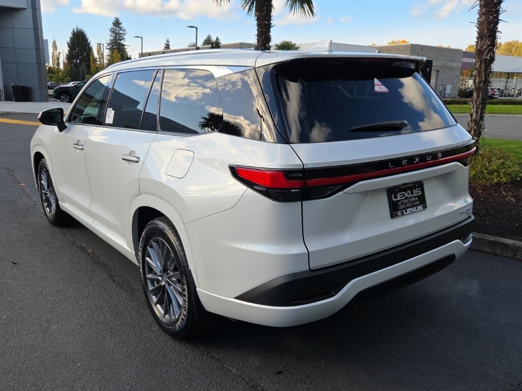 2026 Lexus TX 350 photo 2