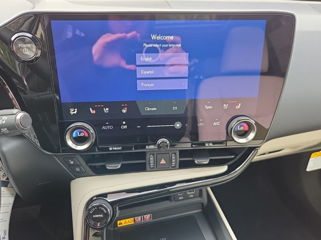 2026 Lexus NX 450h+ Luxury - Photo 25