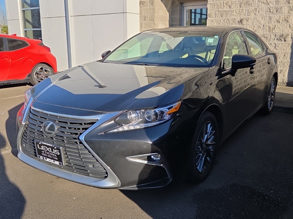 2018 Lexus ES 350's photo