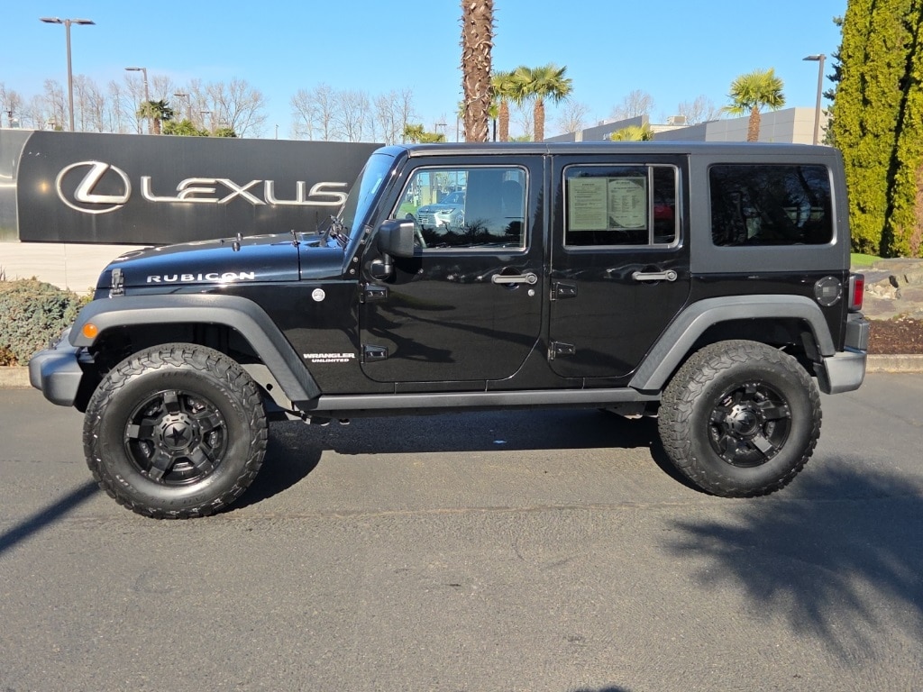 Used 2017 Jeep Wrangler Unlimited Rubicon SUV