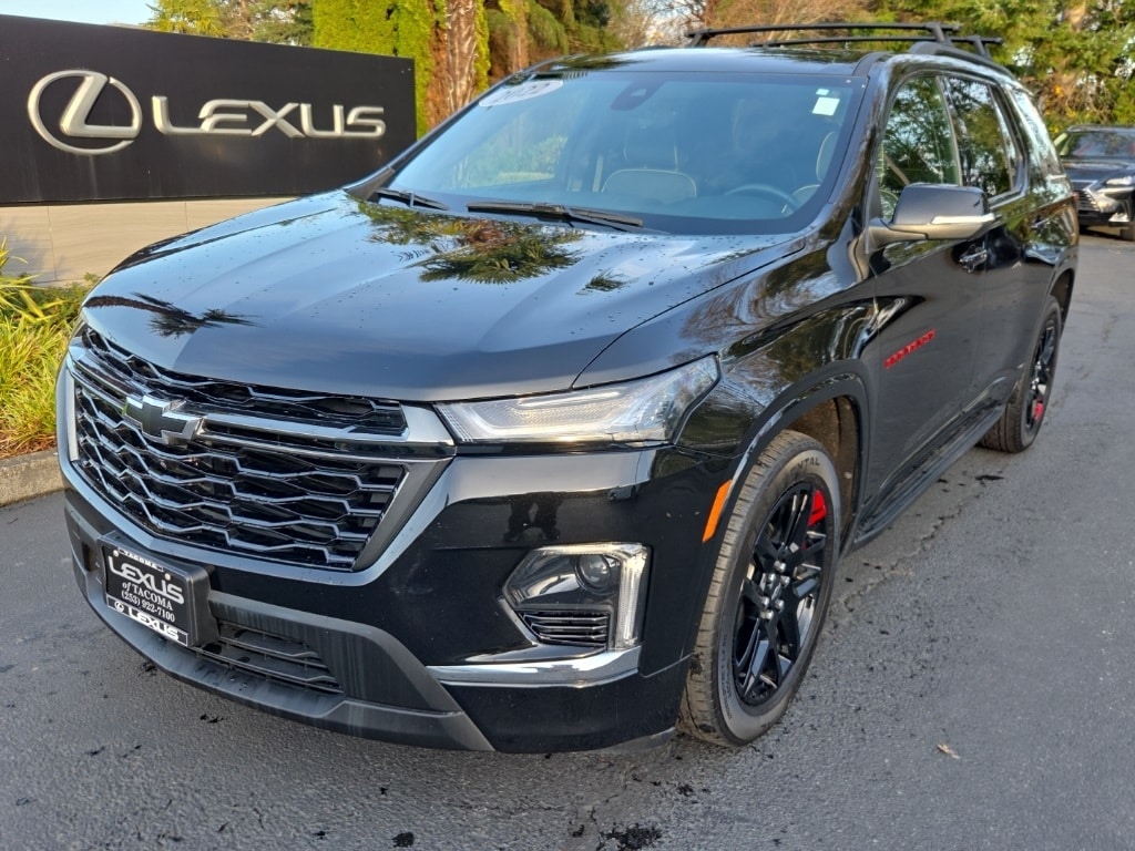 2022 Chevrolet Traverse Premier's photo