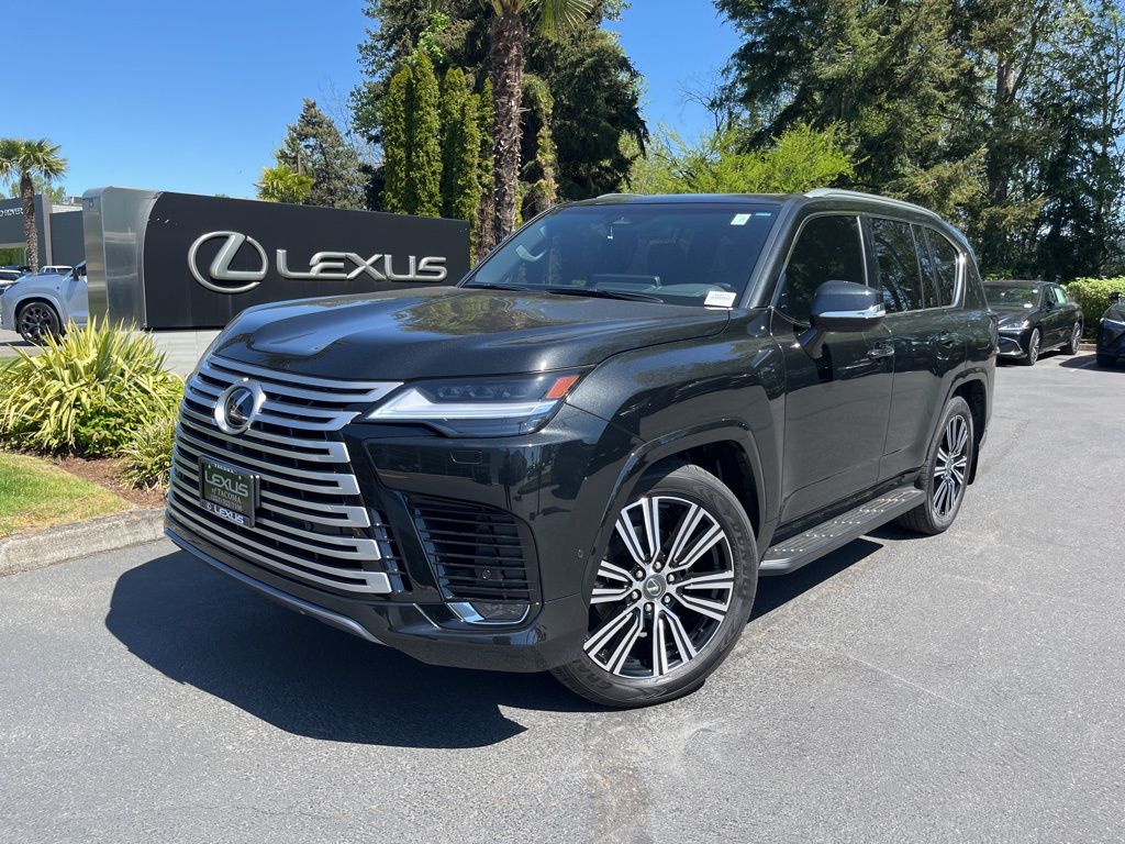 2026 Lexus LX 600 700h Luxury's photo