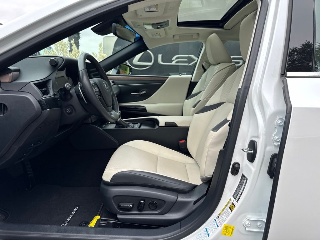 Certified 2023 Lexus ES ES 250 SEDAN