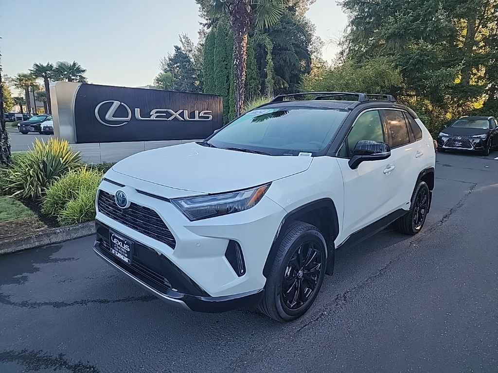 2024 Toyota RAV4 XSE