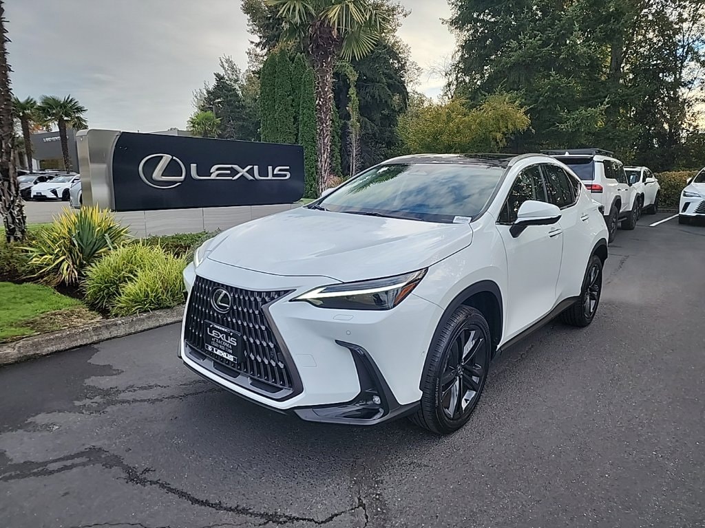 2026 Lexus NX PHEV 450h+