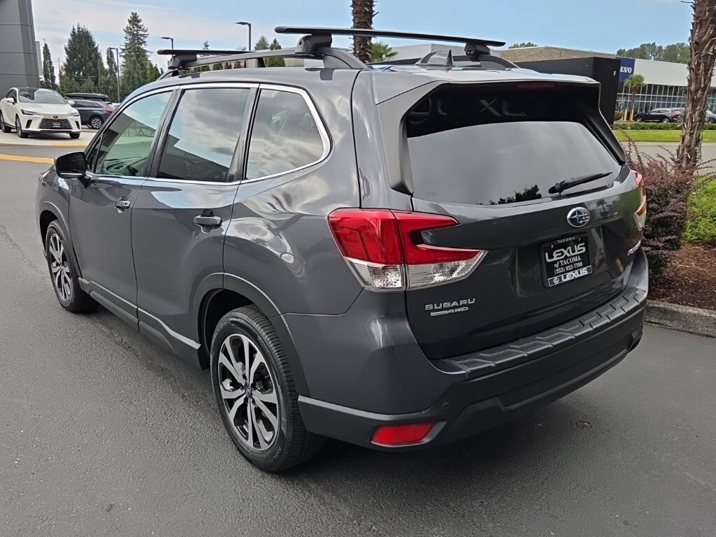 2020 Subaru Forester Limited photo 3