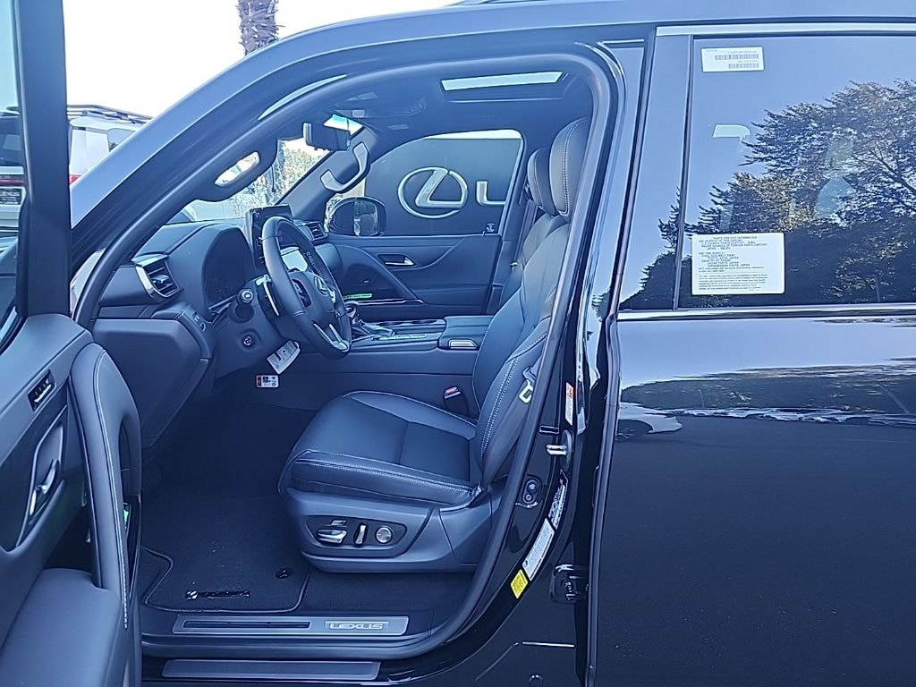 New 2026 Lexus LX 600 LUXURY 5-DOOR SUV 4X4