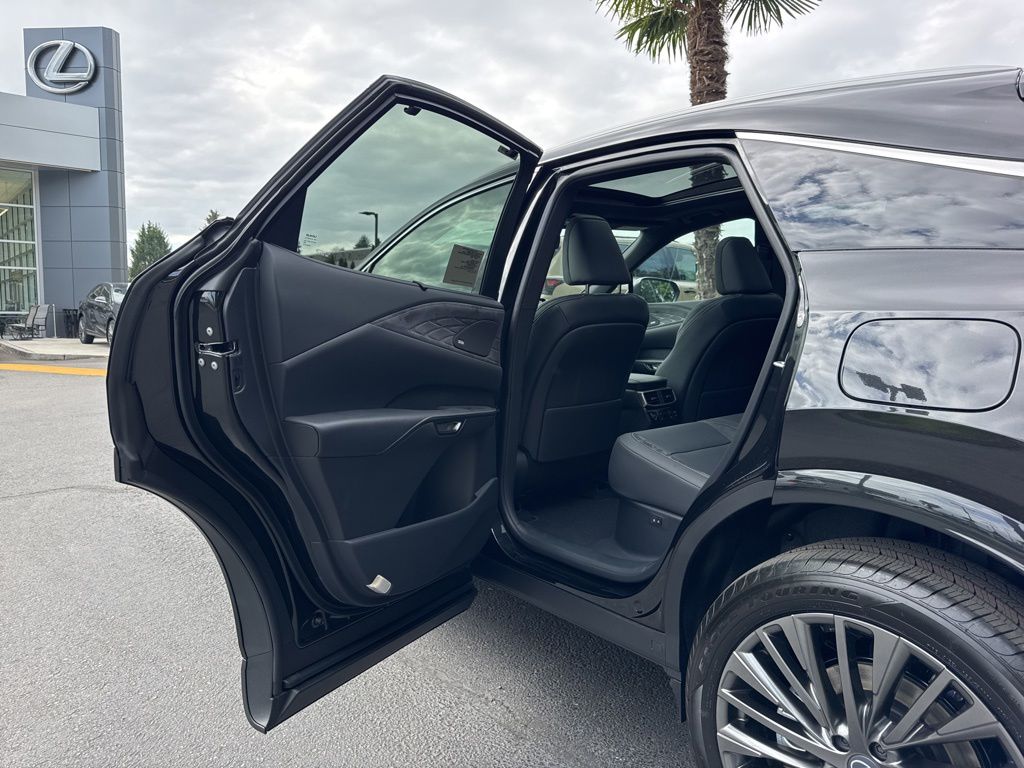 2026 Lexus RX 350 Luxury - Photo 13