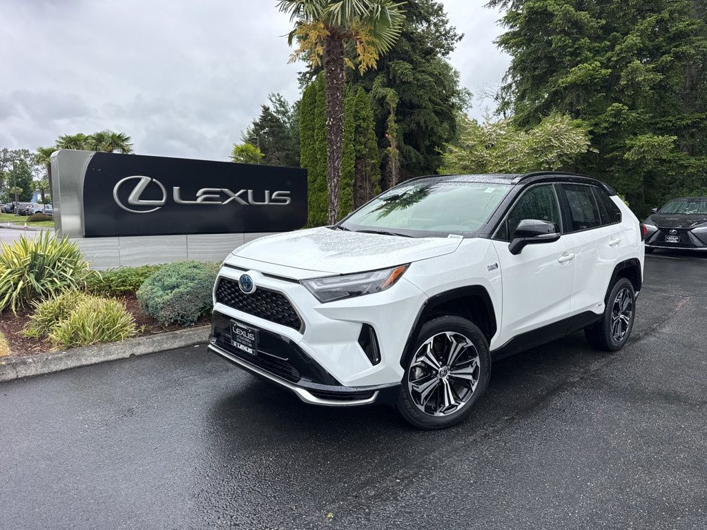 2024 Toyota RAV4 Prime XSE AWD's photo