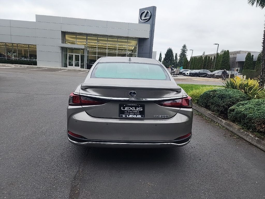 Certified 2021 Lexus ES ES 300h SEDAN