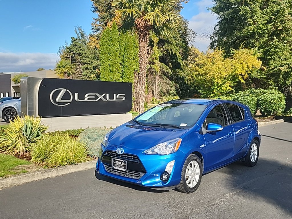 2016 Toyota Prius c Four