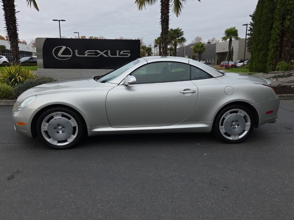 2004 Lexus SC 430 photo 2