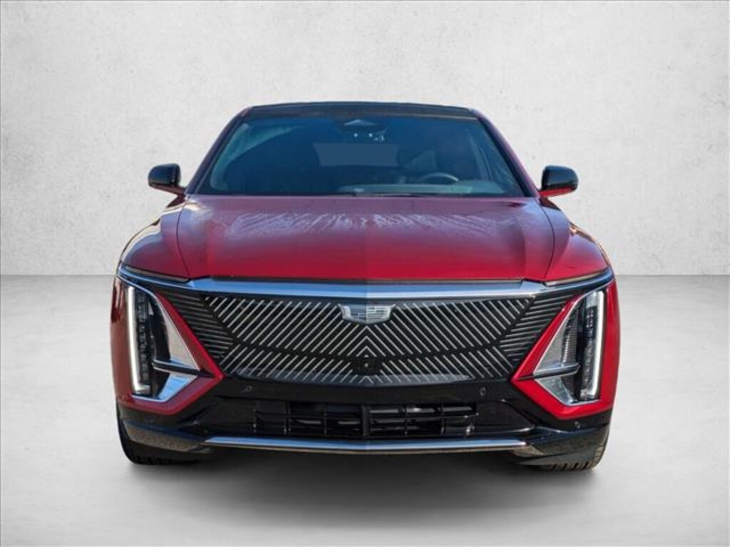 Used 2024 CADILLAC LYRIQ Luxury SUV