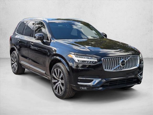 2023 Volvo XC90 AWD Plus photo 3