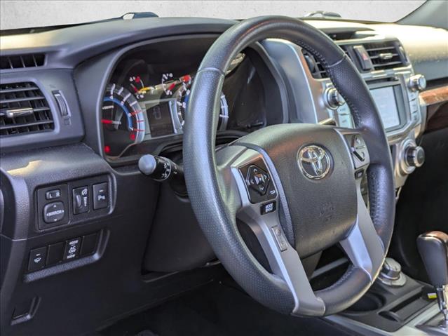 2017 Toyota 4Runner Limited photo 3