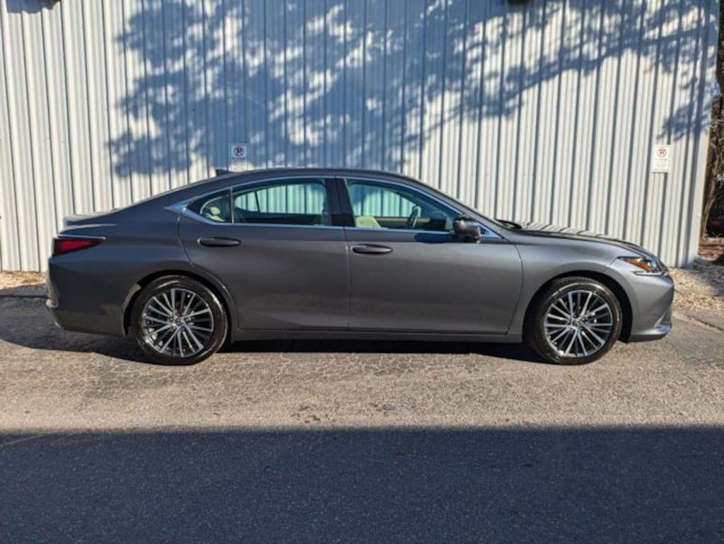 Certified 2025 Lexus ES 350 Base Sedan