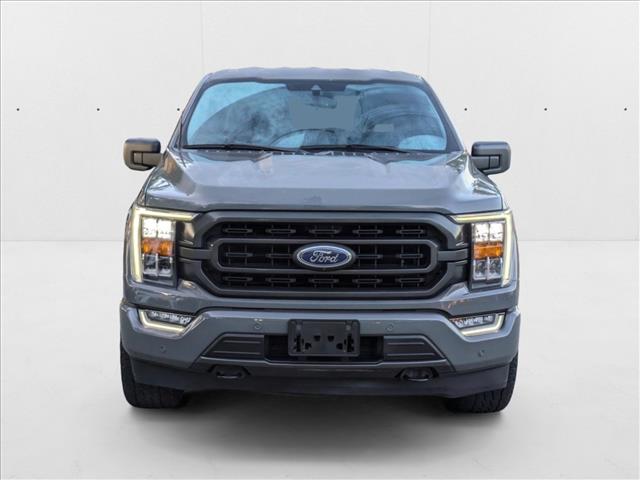 2021 Ford F-150 XLT photo 2