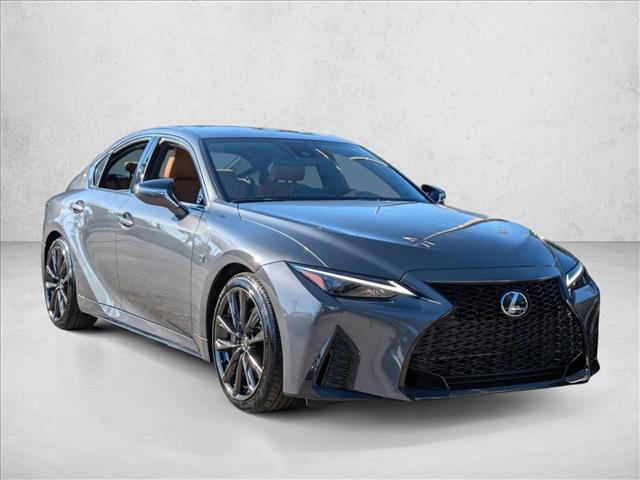 2025 Lexus IS 350 F SPORT photo 3