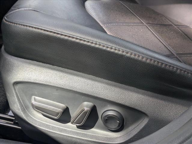 2018 Toyota Camry XLE V6 photo 4