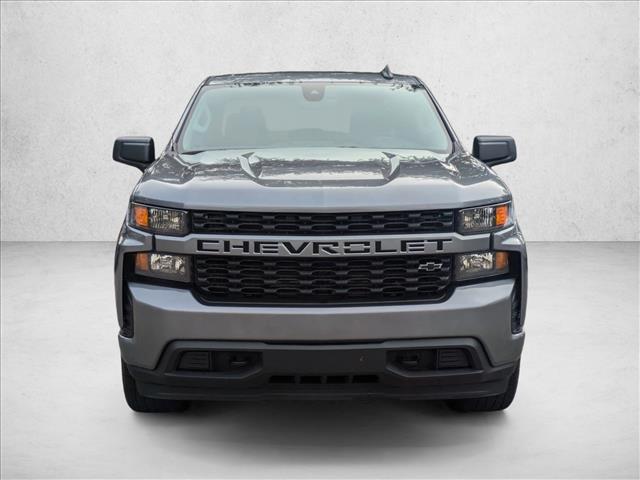 2022 Chevrolet Silverado 1500 Custom photo 2