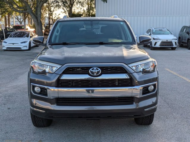 2017 Toyota 4Runner Limited photo 2