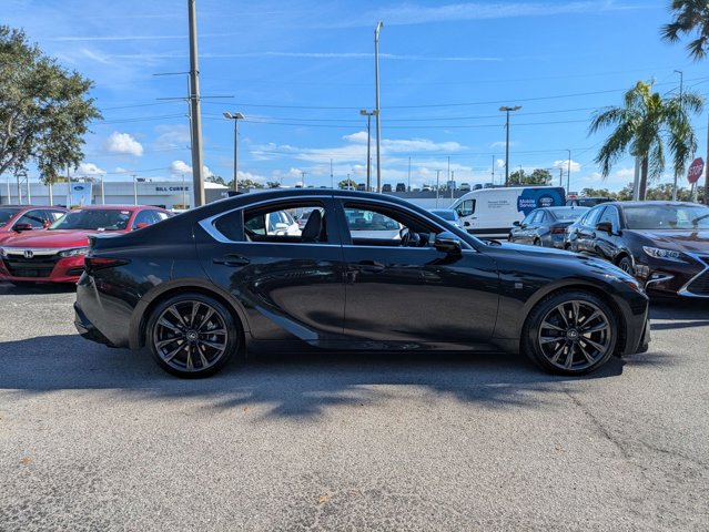 2025 Lexus IS 350 F SPORT photo 4