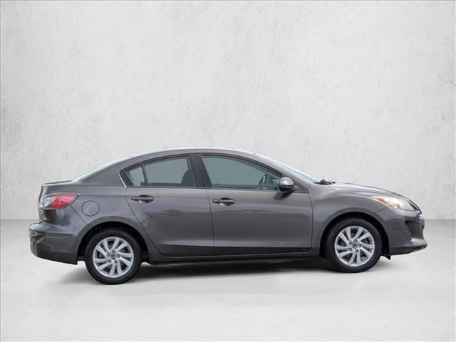 2013 Mazda Mazda3 Touring Sedan photo 4