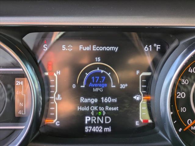 2019 Jeep Wrangler Unlimited Sahara photo 4