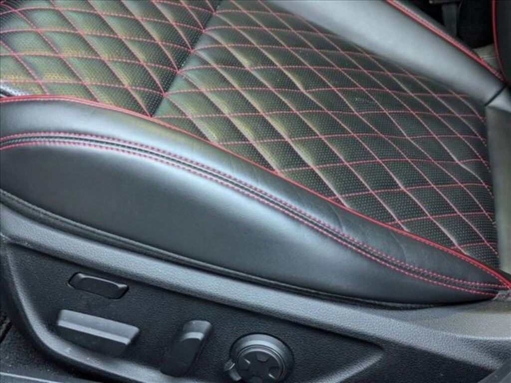 Used 2023 Genesis G70 Sedan